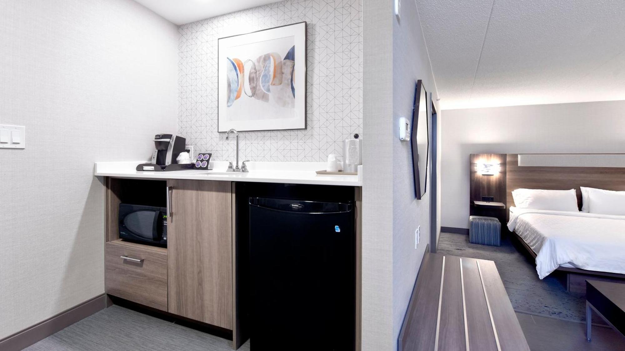 Holiday Inn Express Hotel & Suites Waterloo - St. Jacobs Area By Ihg Εξωτερικό φωτογραφία
